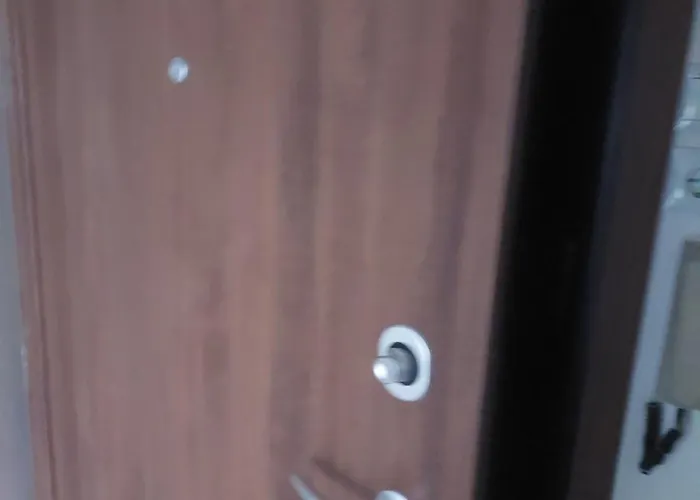 Small Center 1 * Thessaloniki