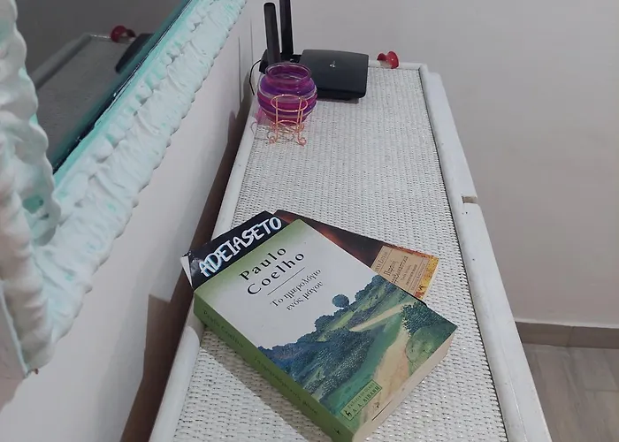 Apartment Small Center 1 *