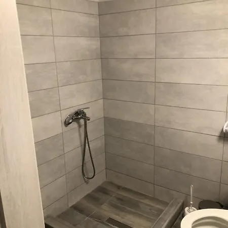 Small Center 1 سالونيك